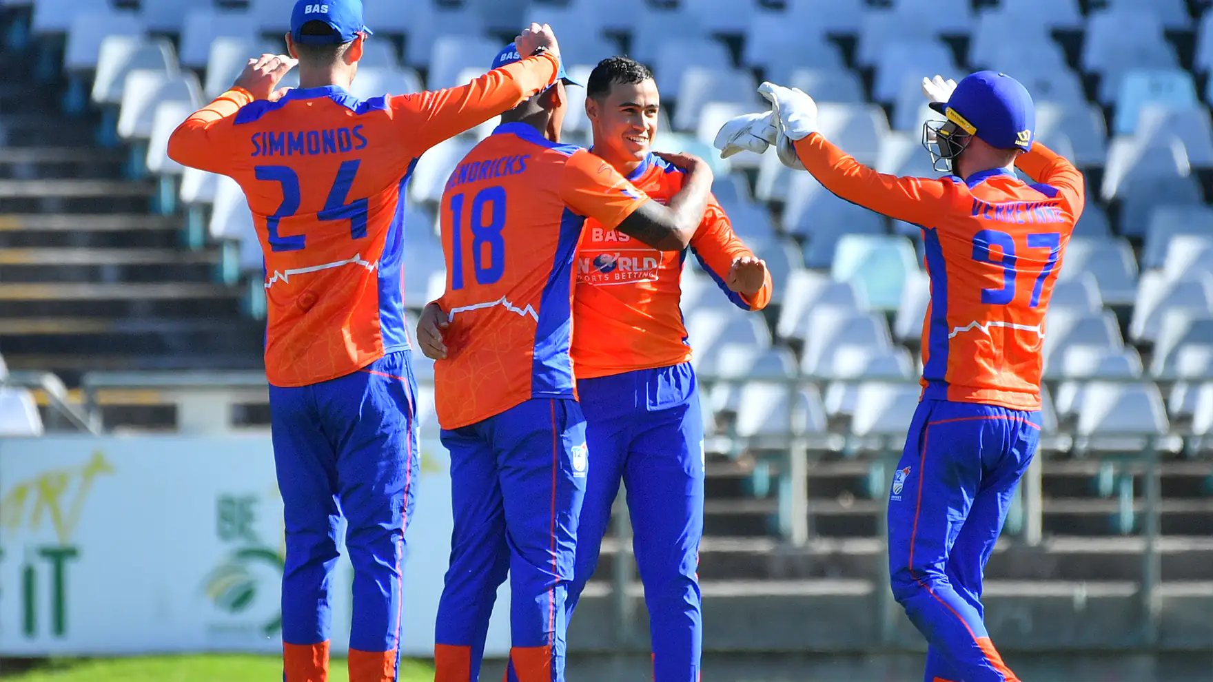 WP cricket players celebrating a wicket